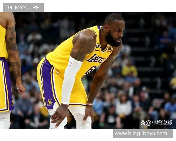 詹姆斯谈上半场表现：战术未能发挥作用出手偏短影响比赛节奏