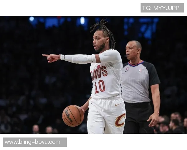 骑士官方宣布加兰右脚大脚趾扭伤预计一周后复查恢复情况待定 骑士官方宣布加兰右脚大脚趾扭伤预计一周后复查恢复情况待定